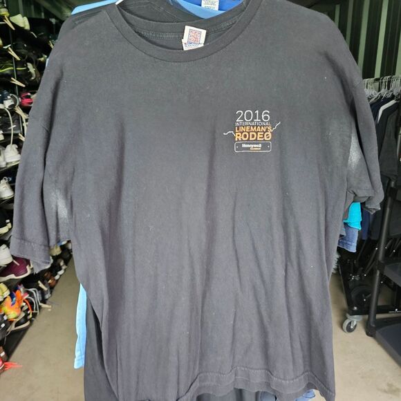 Overboot Graphic Tee - Black - Picture 4 of 5